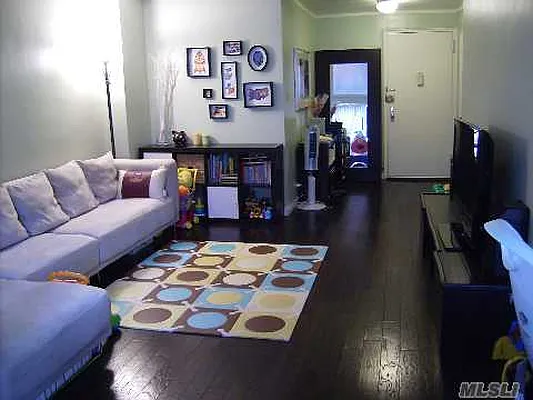 Sold by Laffey Real Estate | media 2