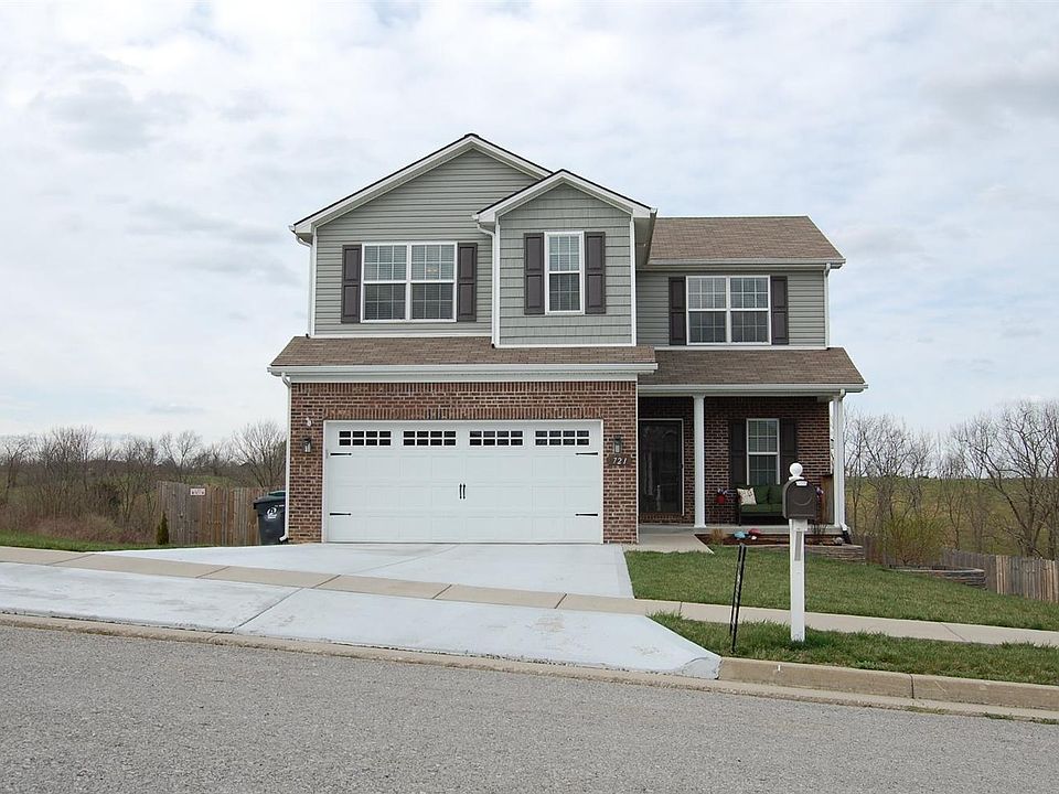 1st image of 721 Amanda Ct