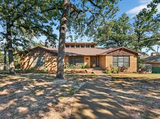 600 Ambassador St, Denison, TX 75020