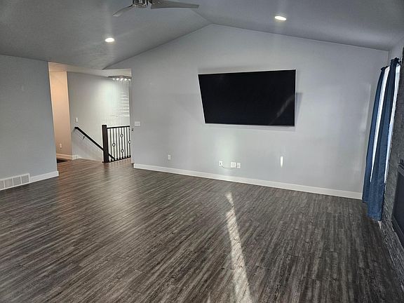 Living Room, Tv not included.