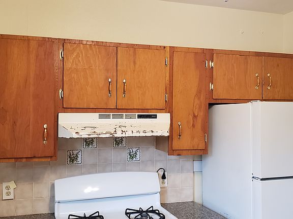 4th image of 28 N Daniels Ave #28
