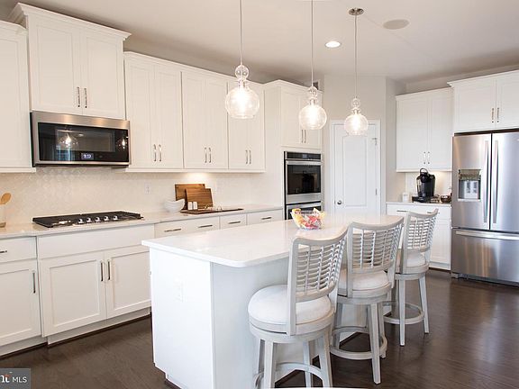 2nd image of Stuart St Homesite 639