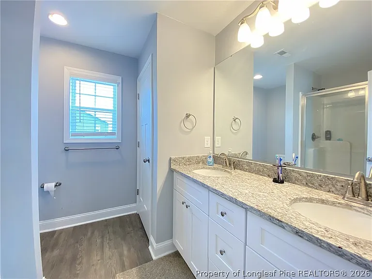 900 Allstar Ave — Photo 15