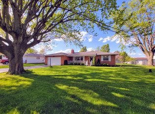 2276 White Rd, Grove City, OH 43123