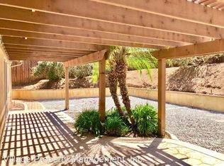 611 Summit Ave, Fallbrook, CA 92028