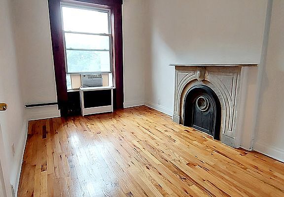 2nd image of 1108 Bedford Ave #2
