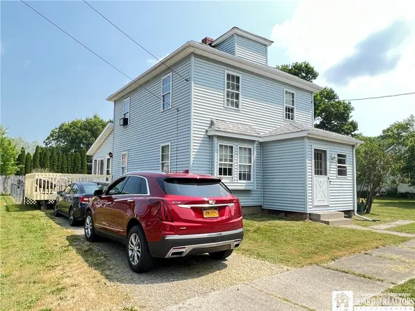 12 E 10th St #W, Jamestown, NY 14701