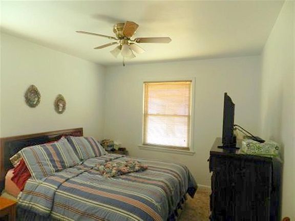 5th image of 600 Sunflower Ave