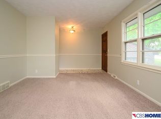 5006 S 129th St, Omaha, NE 68137