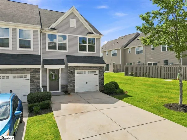131 Roseridge Dr, Simpsonville, SC 29681
