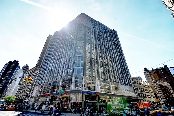 Rented by Pinnacle City Living | media 6