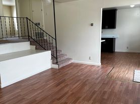 190 Evandale Ave, Mountain View, CA