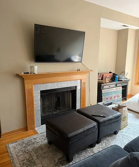 3029 N Seminary Ave #2 — Photo 2