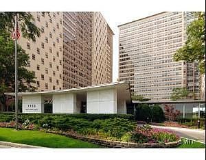 1st image of 3950 N Lake Shore Dr APT 218C