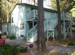 18022 Pine St, Lakehead, CA