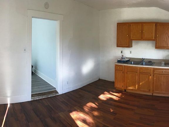 Kitchen (Before Utilities)