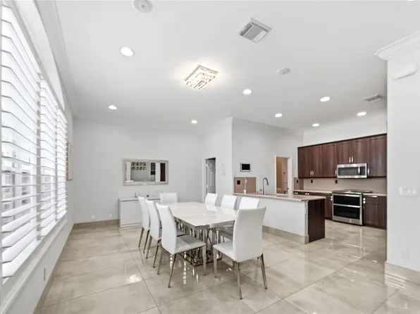 4916 SW 38th Way, Hollywood, FL 33312