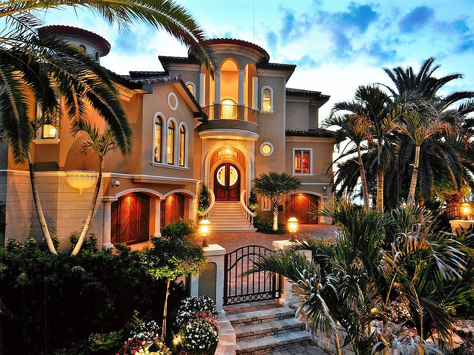 Available Soon: 1372 Harbor Drive, Sarasota, FL 34239