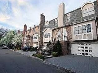 154 Stonegate Trl, Cresskill, NJ 07626