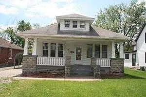 416 Bissell Ave photo 1