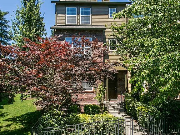 2nd image of 5703 NE Orenco Gardens Dr