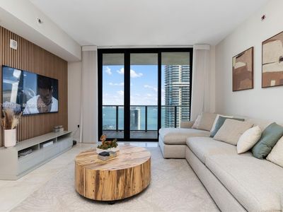 1010 Brickell Ave UNIT 4003, Miami, FL, 33131