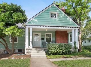 7542 Summit St, Kansas City, MO 64114