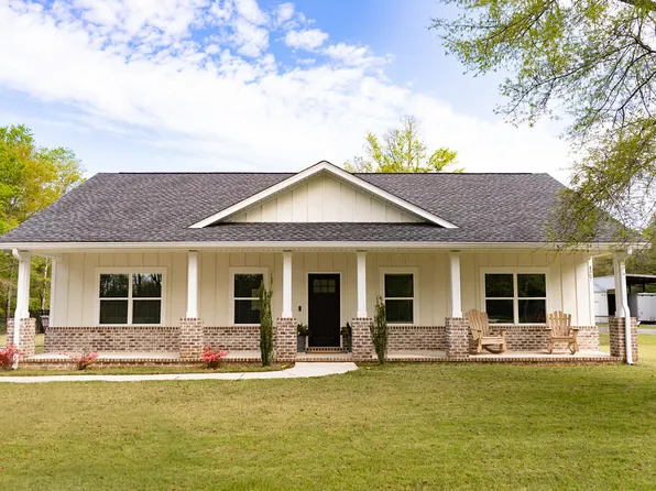 4367 Cooper Ln, Holt, FL 32564