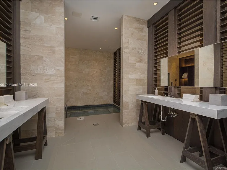 360 Ocean Dr #905S — Photo 41
