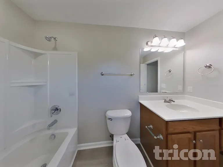 4065 Alicia Ln — Photo 8