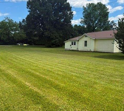 3rd image of 3188 Old Highway 27