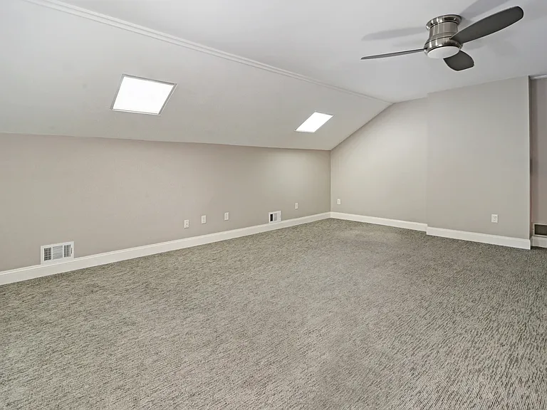 246 Main St #6 — Photo 15