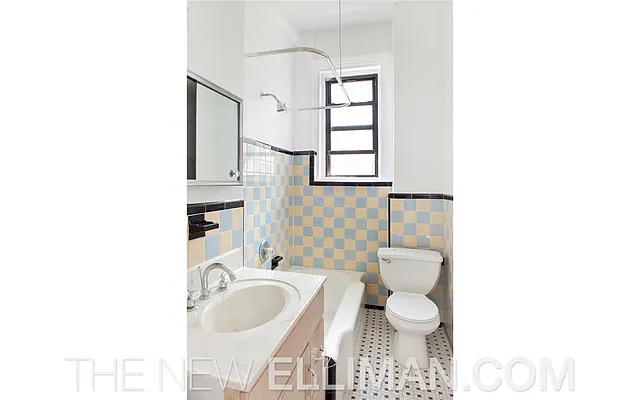 Sold by Douglas Elliman | media 10