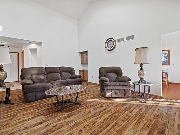 4th image of 4731 Kingdom COURT