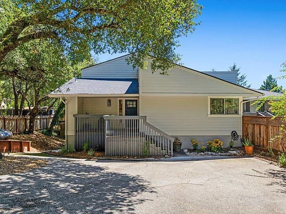 4th image of 188 Kelly Ln