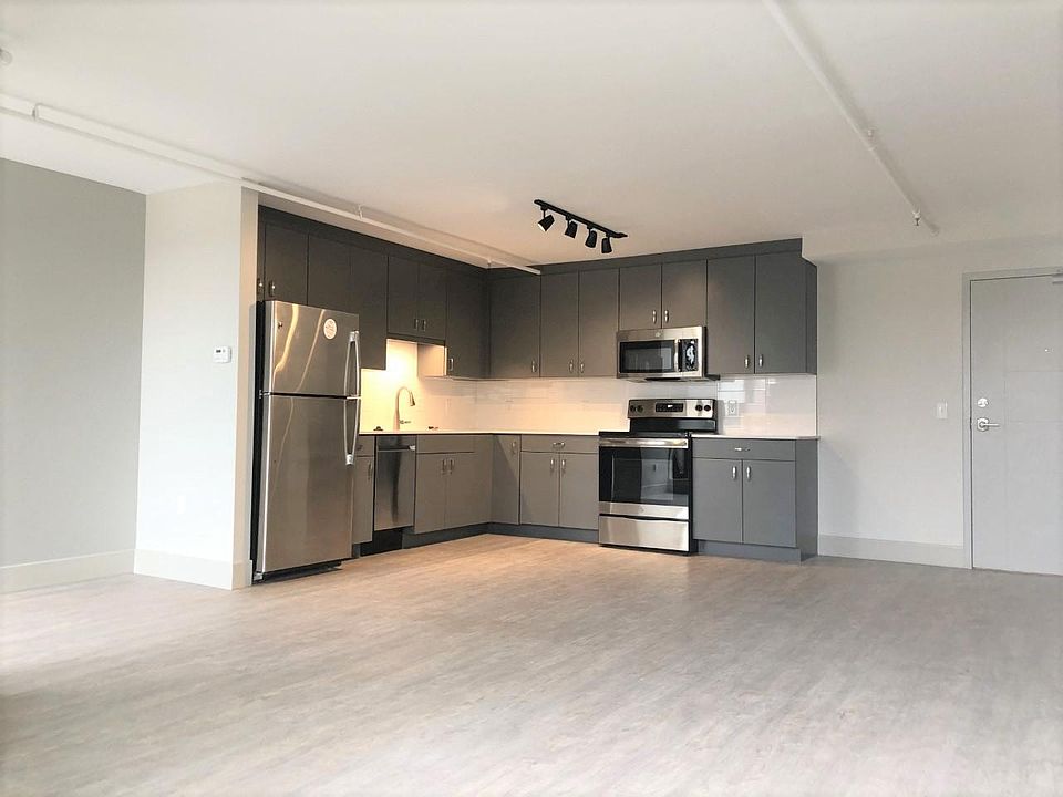 1st image of 313 N Capitol Ave #310