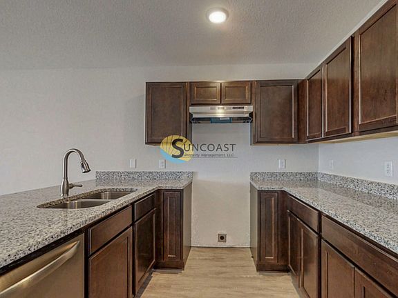 4th image of 9487 N Camel Dr