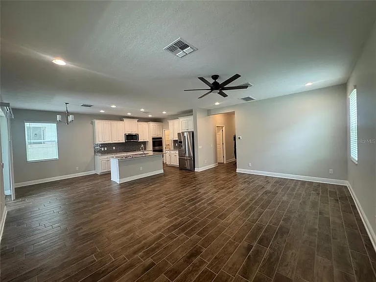 16154 Monterey Greens Cir — Photo 36