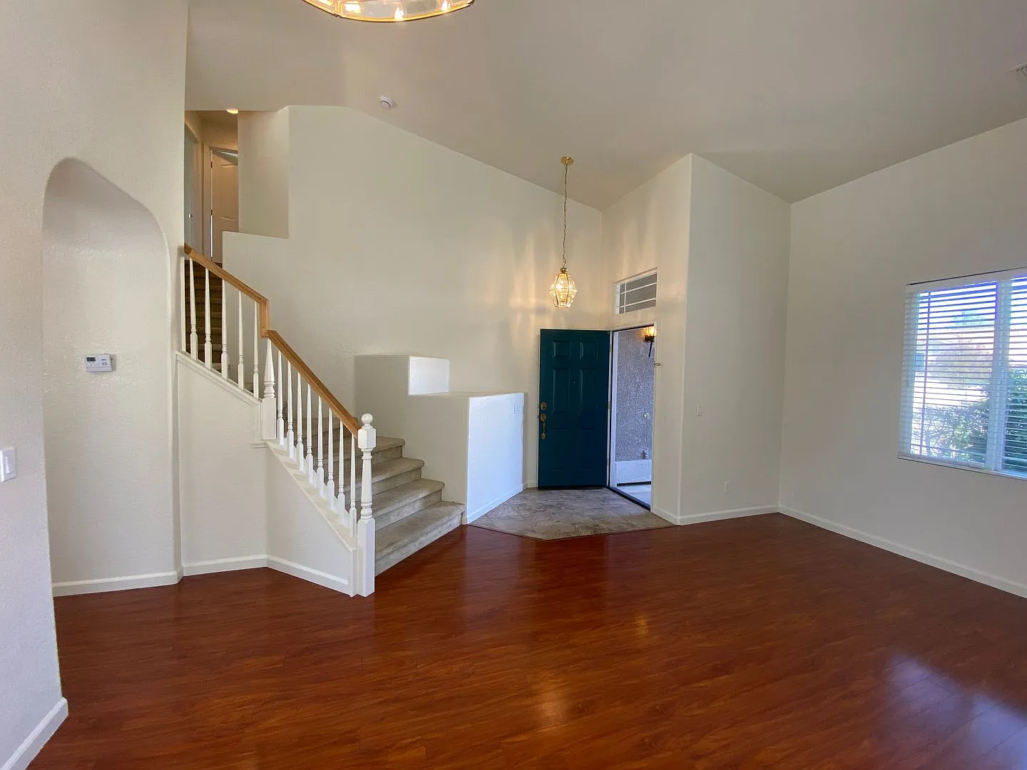 Spacious & Nice! — Photo 4