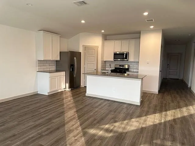 7826 Sleek Flock Ln — Photo 4