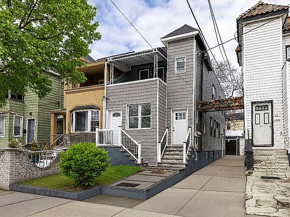 2nd image of 4617 Clarendon Rd