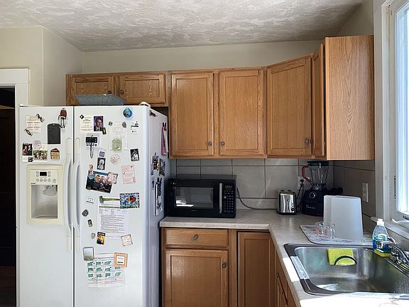 5th image of 27 Bright Rd