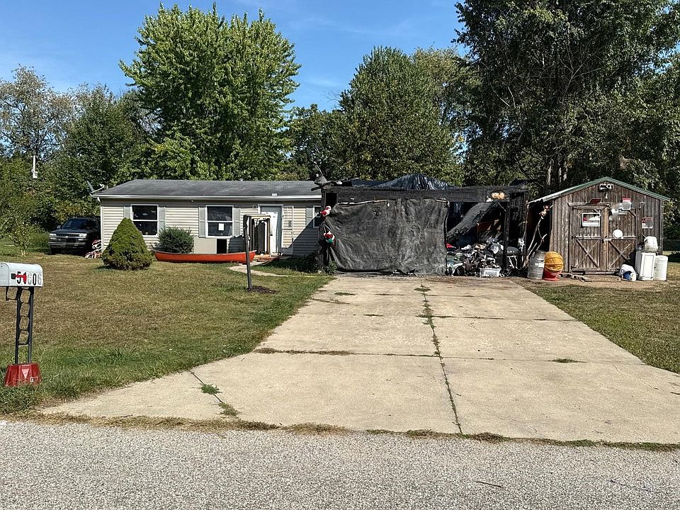 2nd image of 51606 Downey St