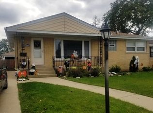 6809 W Seward St, Niles, IL 60714