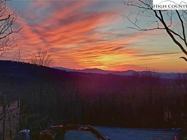 103 Wintergreen Way Road, Beech Mountain, NC 28604