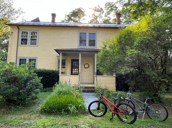 42 Grove Ave #42