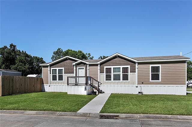 1st image of 2032 Guillot Dr