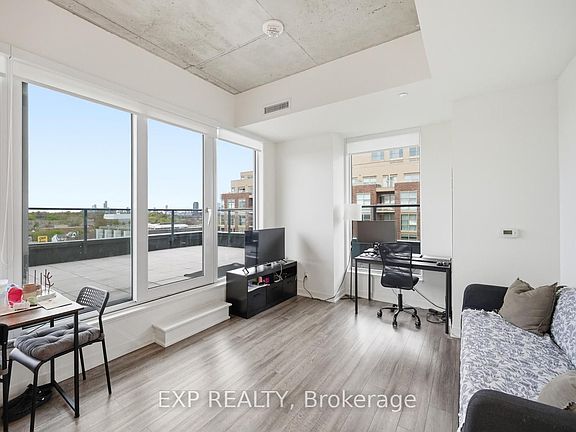 4th image of 1808 Saint Clair Ave W #804