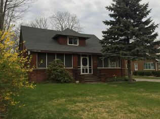 1820 Colfax Ave, Benton Harbor, MI 49022