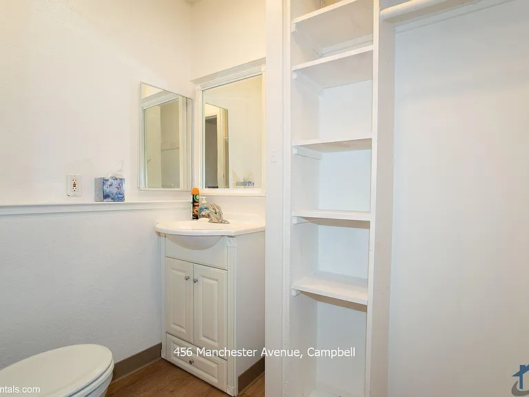 456 Manchester Ave — Photo 12